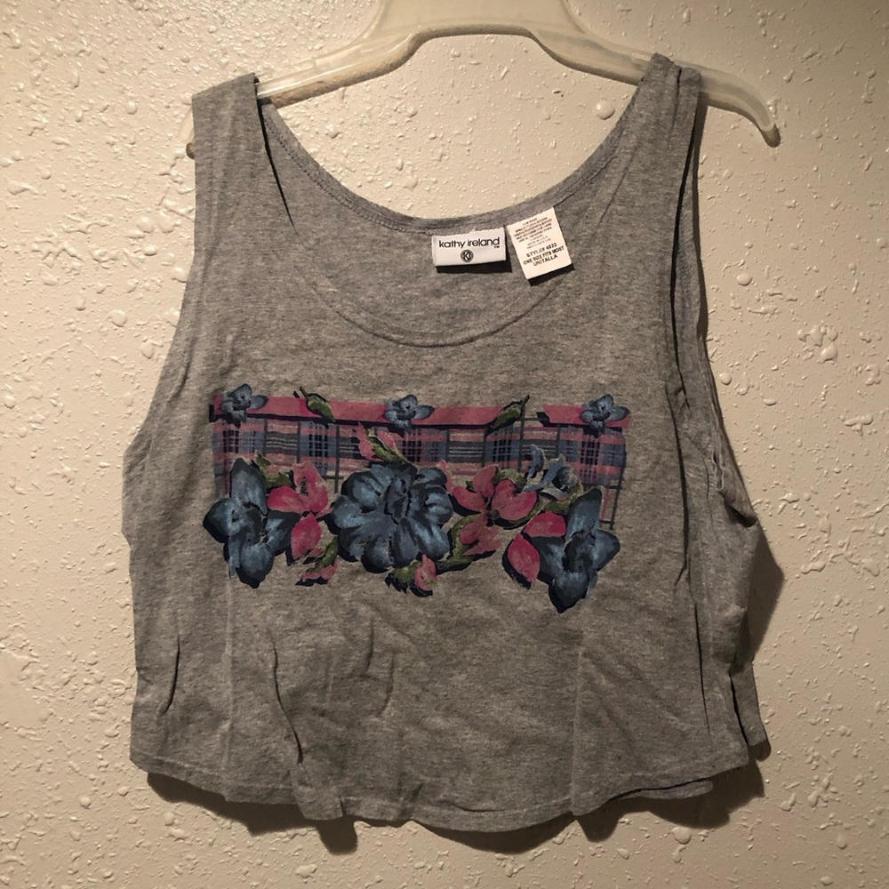 Kathy Ireland OS tank with hibiscus flowers